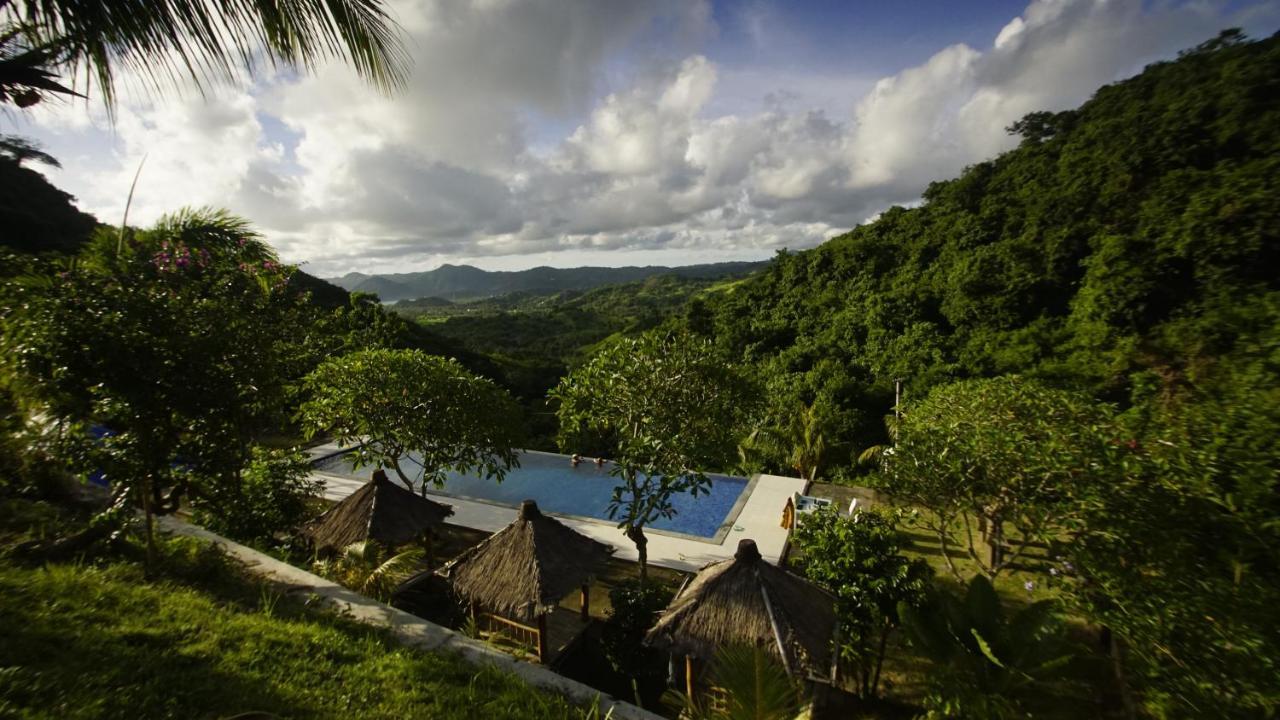 Ara Artati Lombok Bungalows And Restaurant Selong Belanak Esterno foto