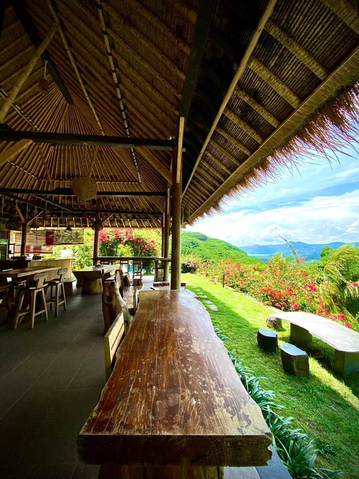 Ara Artati Lombok Bungalows And Restaurant Selong Belanak Esterno foto
