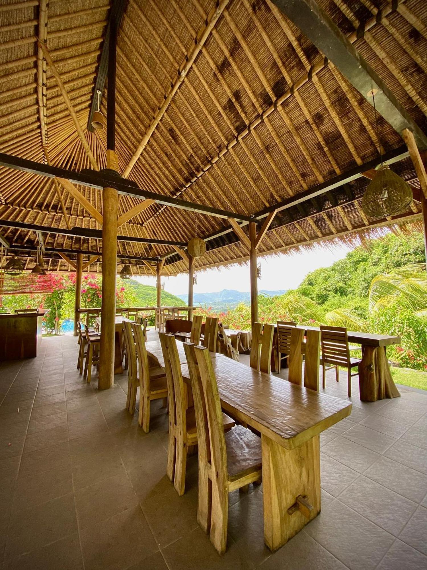 Ara Artati Lombok Bungalows And Restaurant Selong Belanak Esterno foto