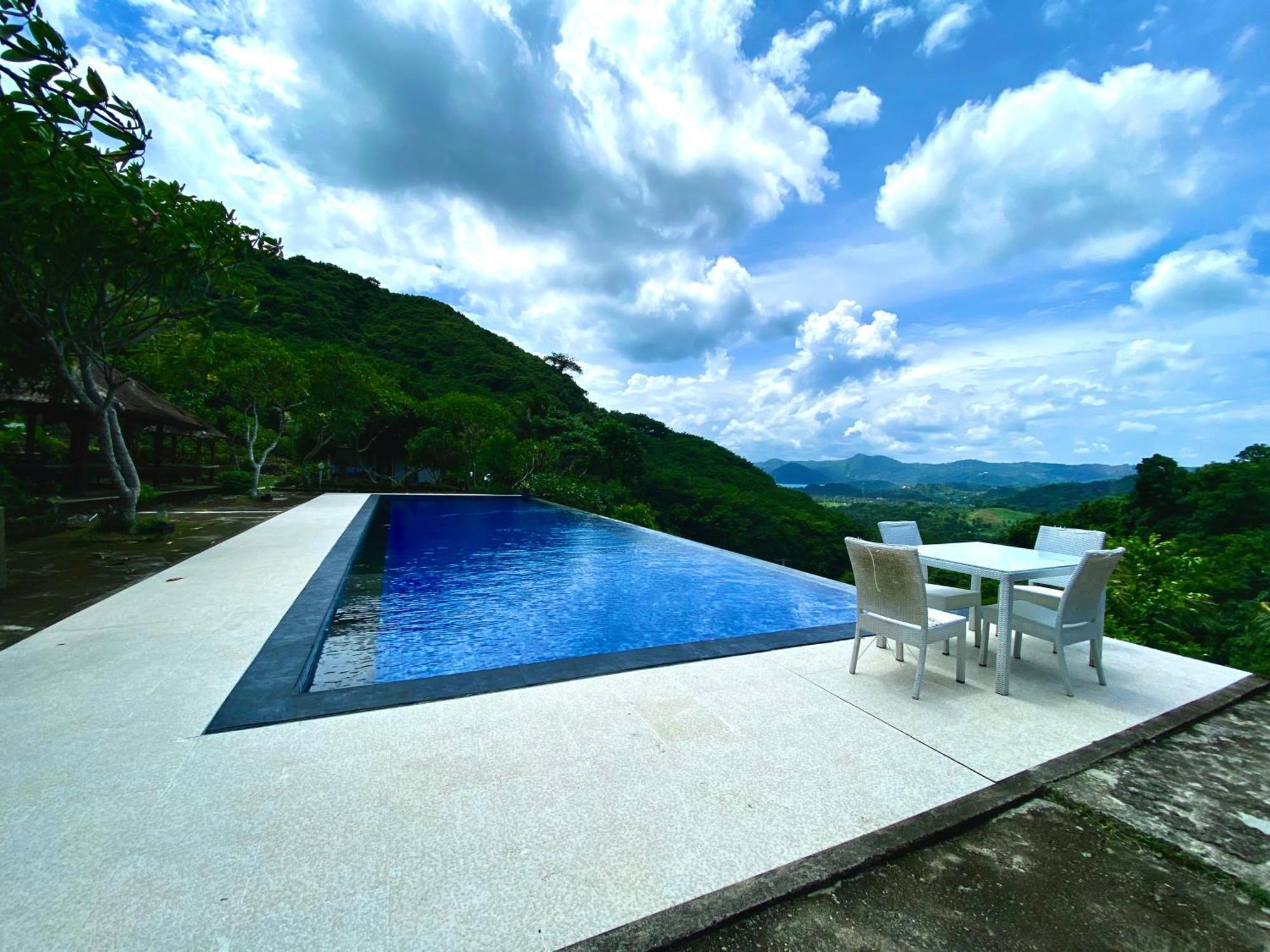 Ara Artati Lombok Bungalows And Restaurant Selong Belanak Esterno foto